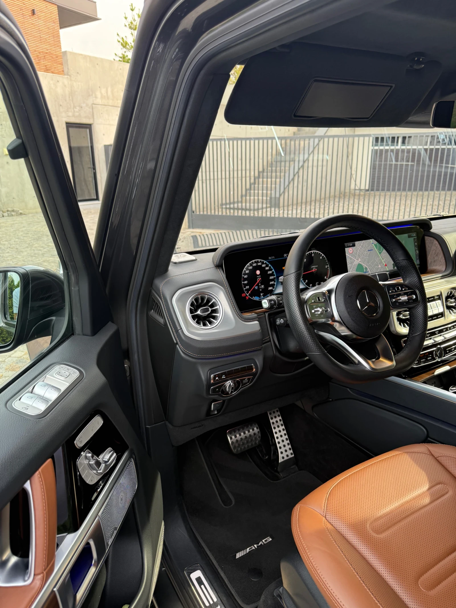 Mercedes-Benz G 400 AMG Manufaktur ����������� �� 2029 | Mobile.bg � ����������� 14