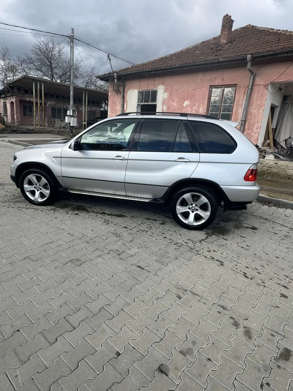 BMW X5 3.0 218кс - изображение 4