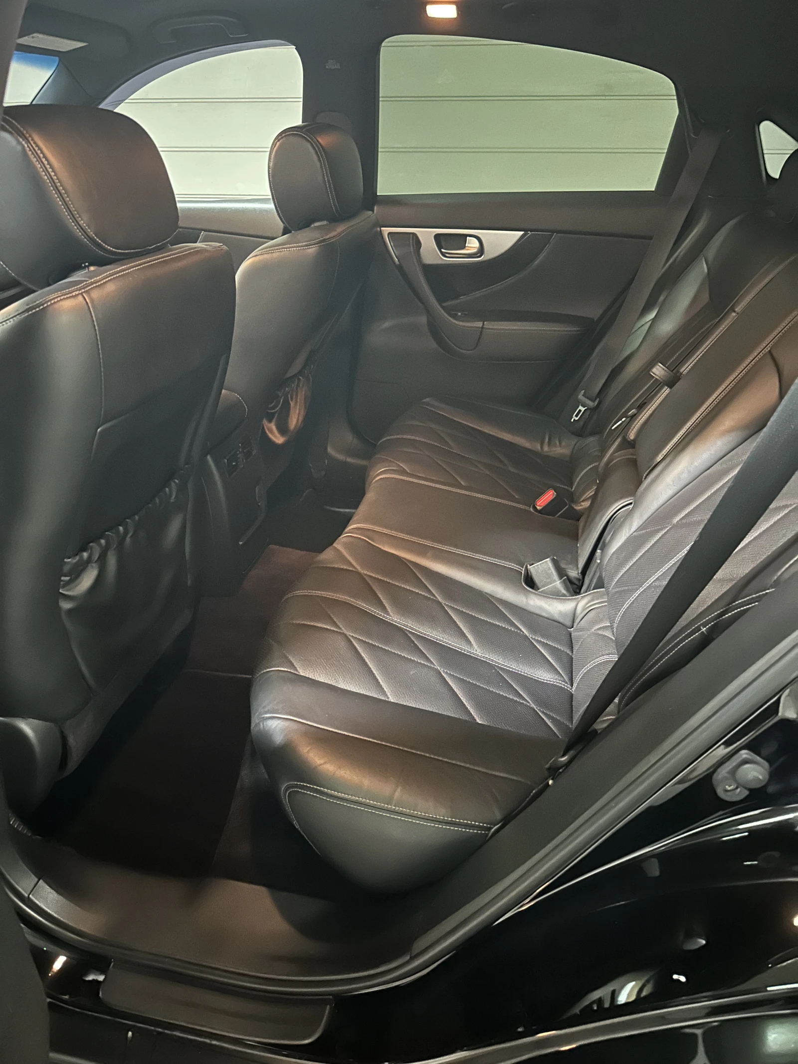 Infiniti Fx 30 D S Premium (N1) - изображение 9