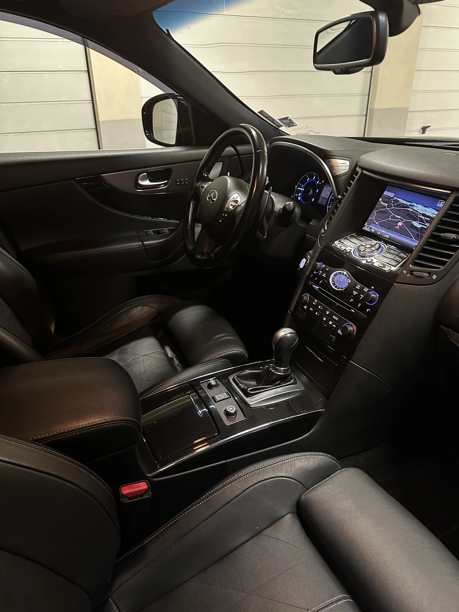 Infiniti Fx 30 D S Premium (N1) - изображение 10