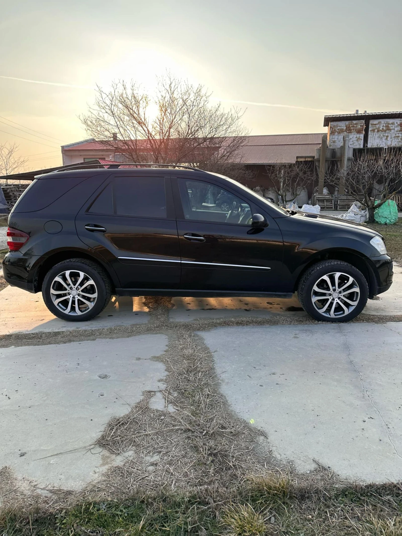 Mercedes-Benz ML 350  - изображение 10