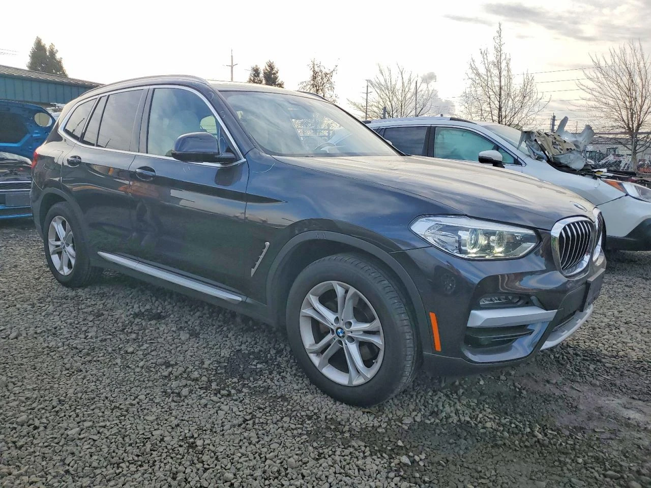 BMW X3 XDRIVE30I* ПОДГРЕВИ* ДИСТРОНИК* LED* KEYLESS*  - изображение 4