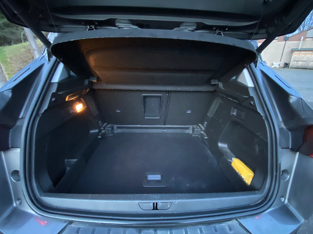 Opel Grandland 1.5 Design Line, снимка 8 - Автомобили и джипове - 53823713