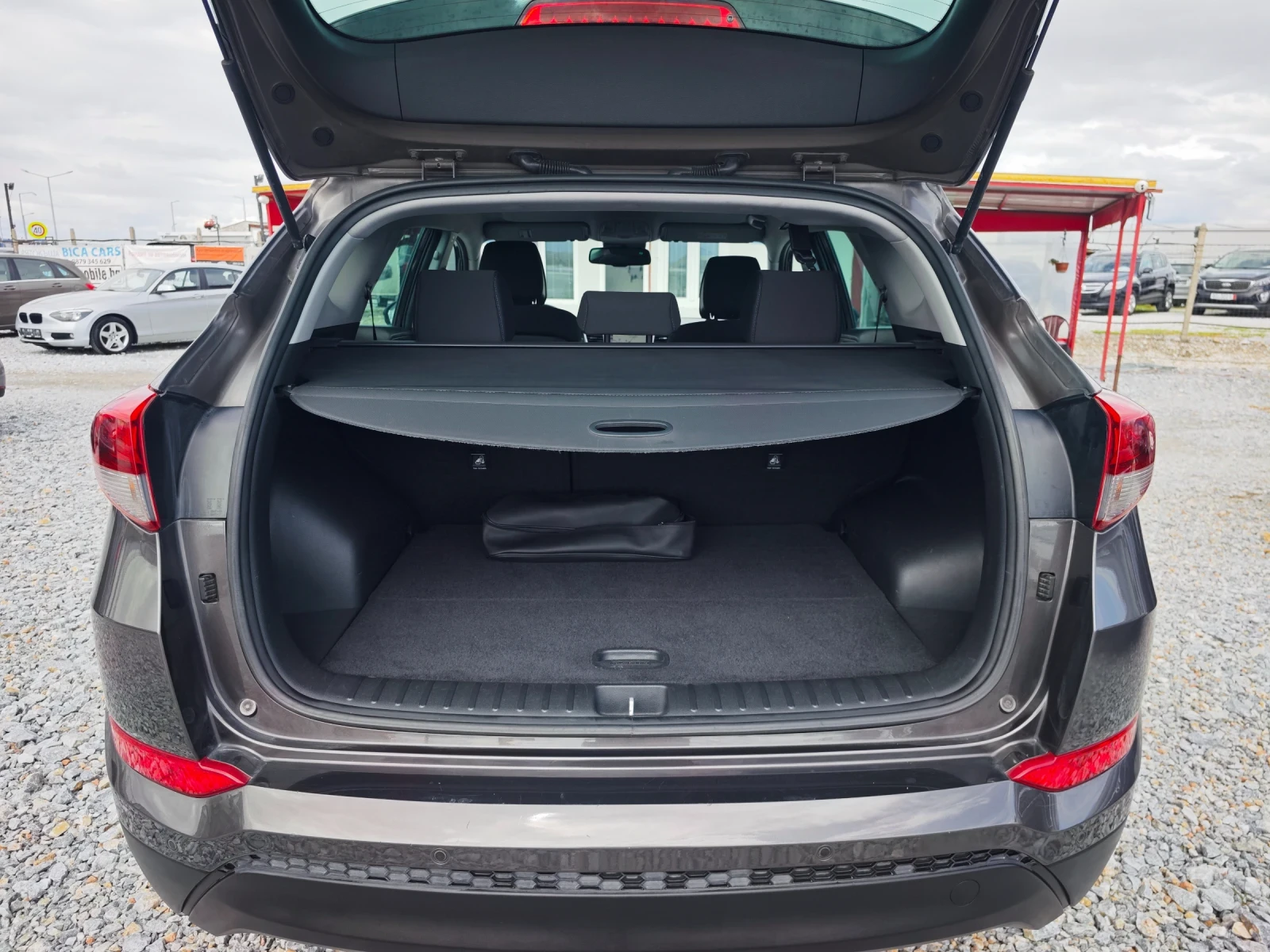 Hyundai Tucson 1.7crdi 141k.c. | Mobile.bg � ����������� 15