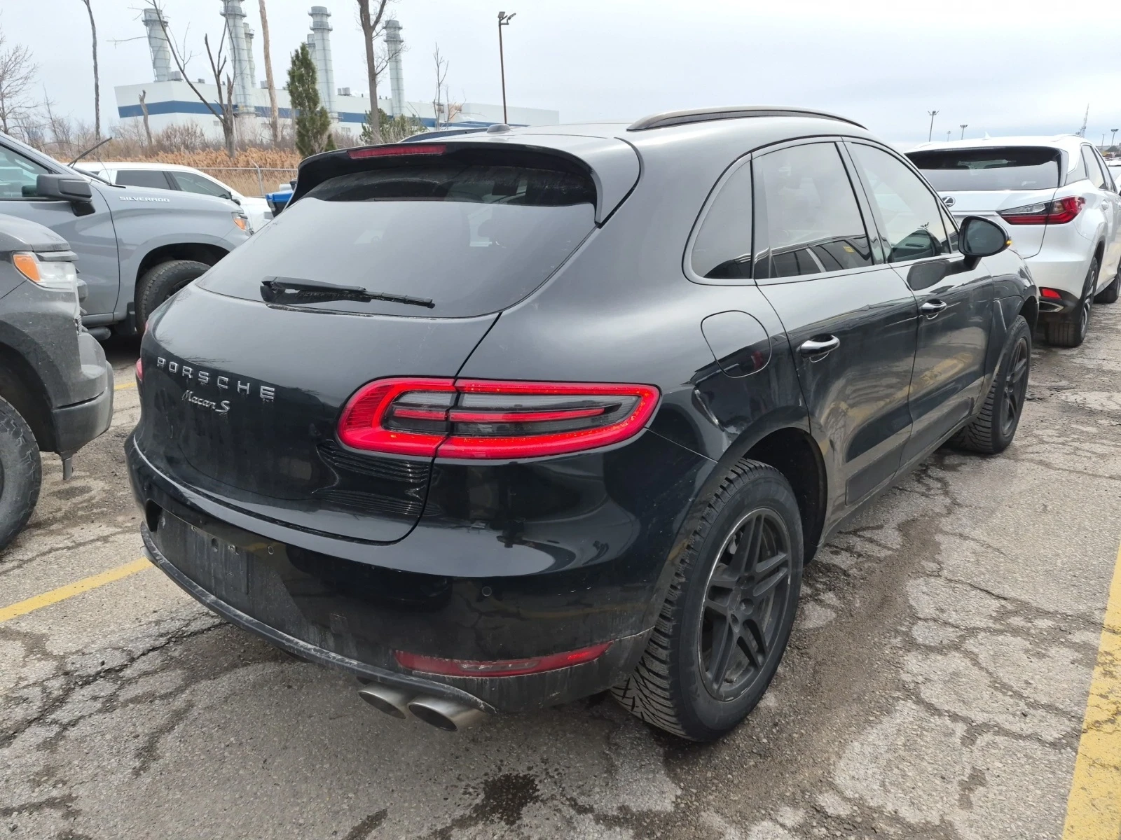 Porsche Macan S * * CARFAX * * АВТО КРЕДИТ * * , снимка 3 - Автомобили и джипове - 54116849