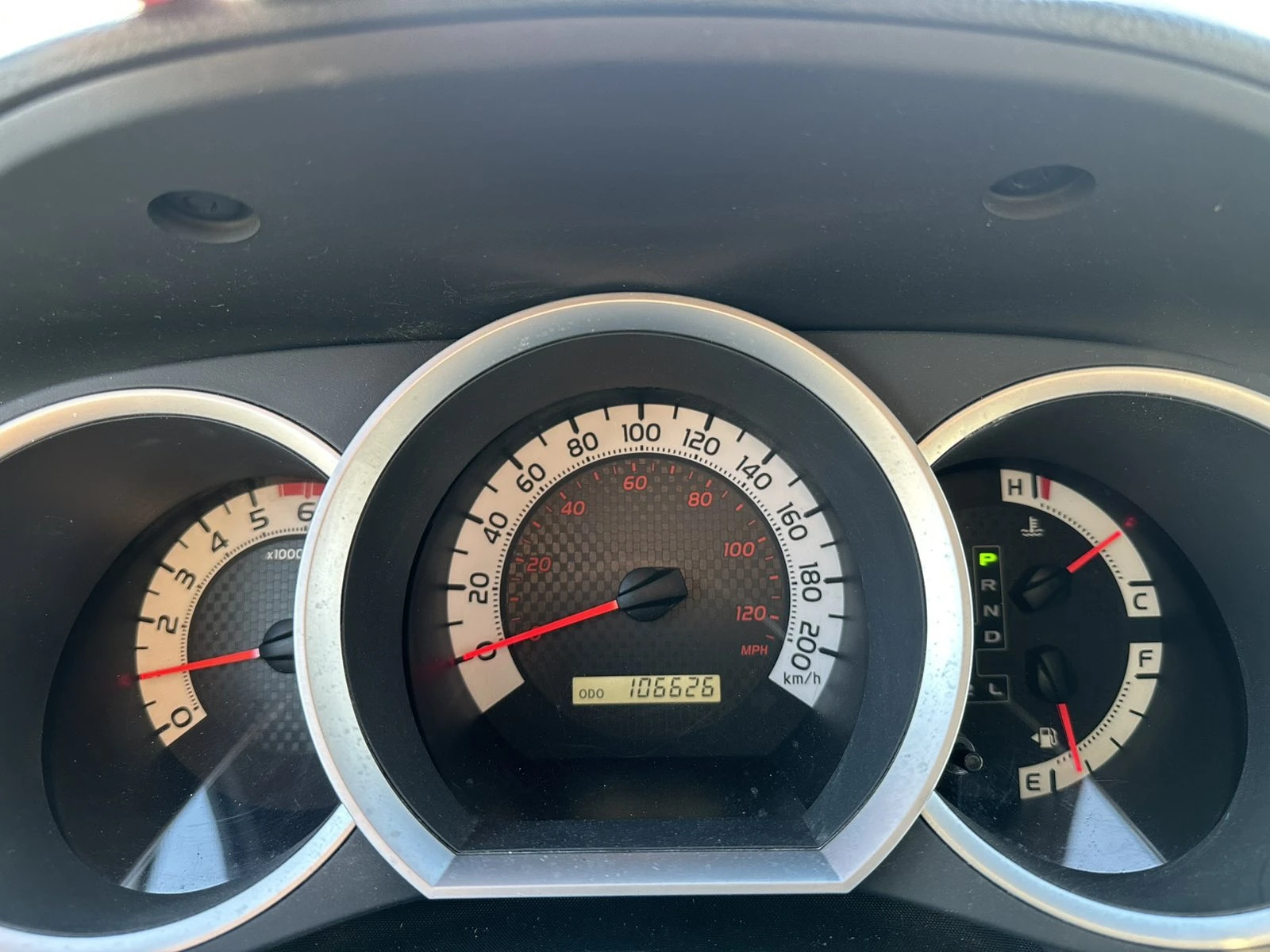 Toyota Tacoma V6 4.0, снимка 12 - Автомобили и джипове - 54159604