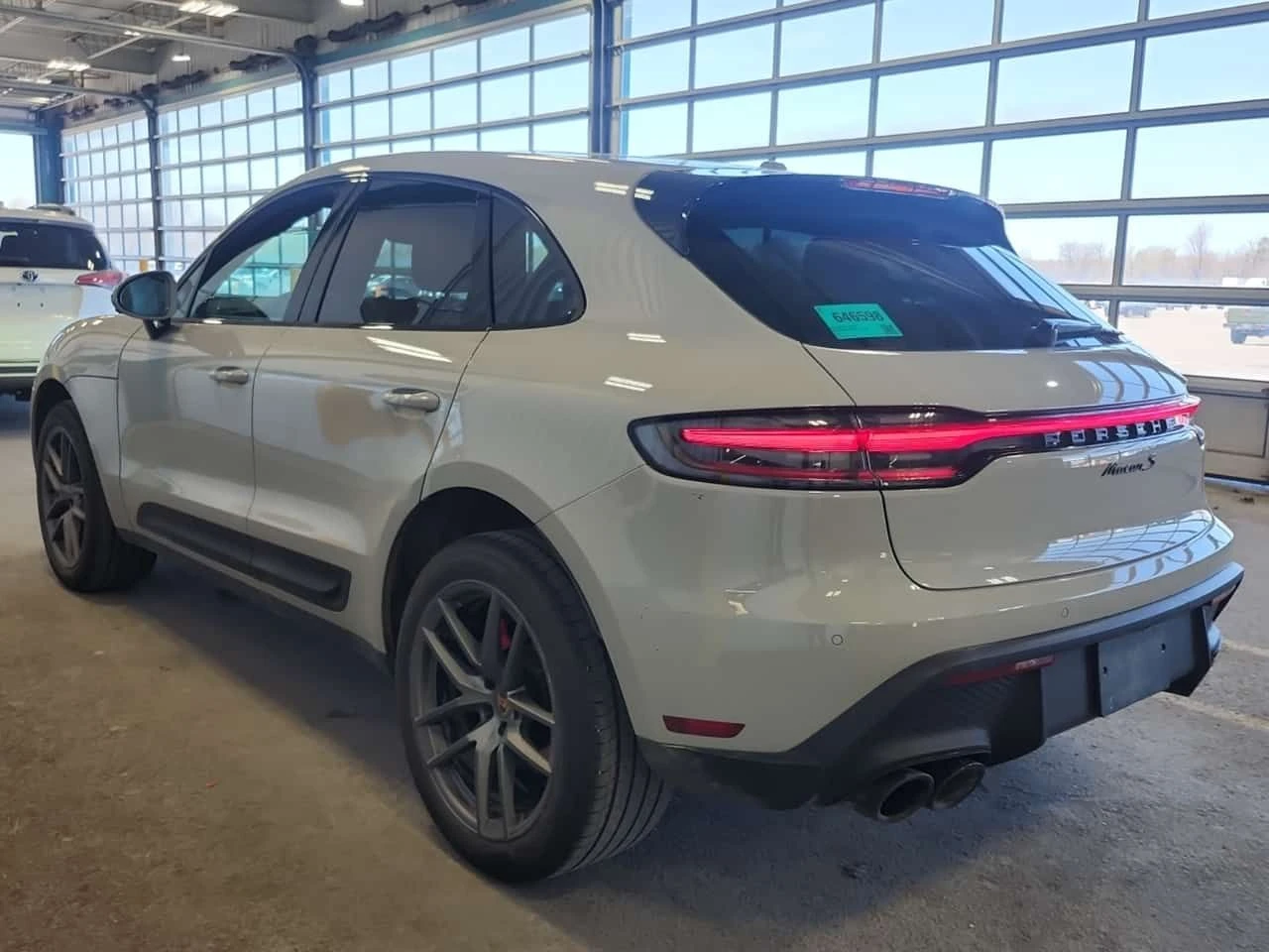 Porsche Macan S * Един собственик * Без инцидетни * CARFAX * , снимка 4 - Автомобили и джипове - 54344016