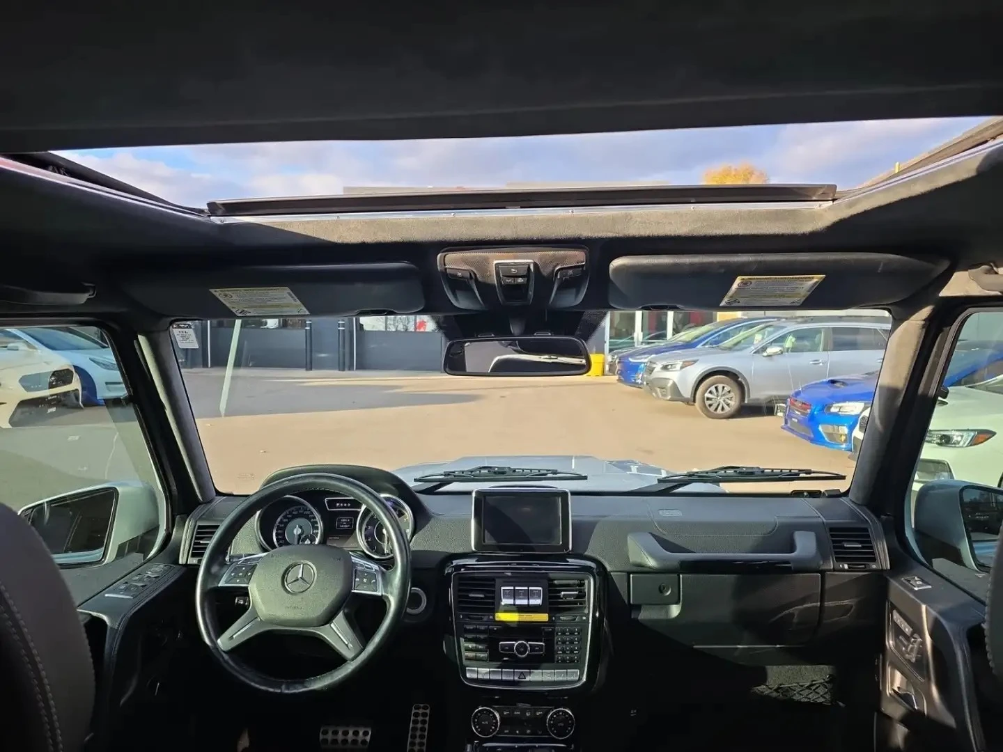 Mercedes-Benz G 63 AMG * FULL* MAX* KEYLESS* Camera* ПОДГРЕВ* , снимка 9 - Автомобили и джипове - 55586993