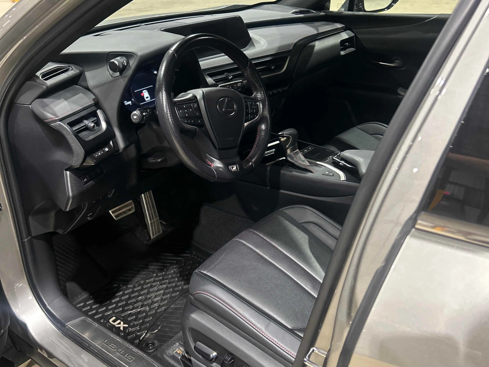 Lexus UX * 250h * CARFAX * ���� �� �� | Mobile.bg � ����������� 9