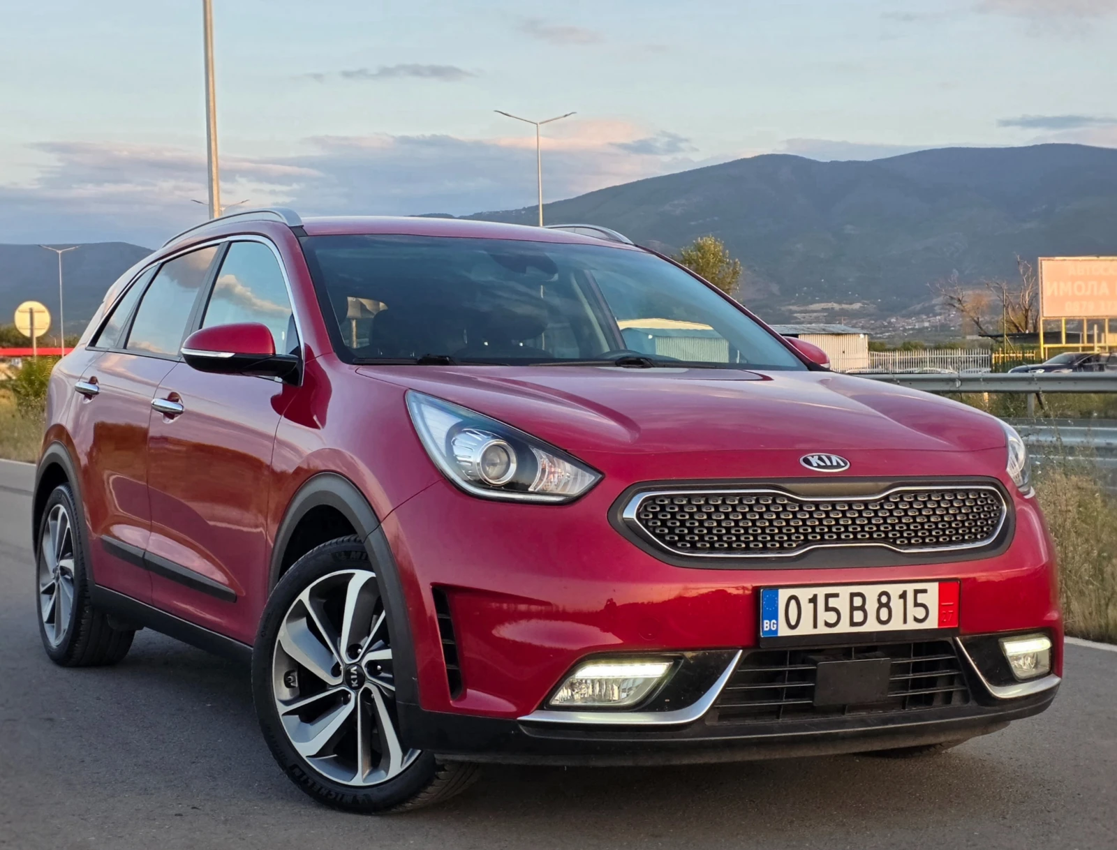 Kia Niro 1.6GDI/HYBRID/CAMERA/NAVI/LED/