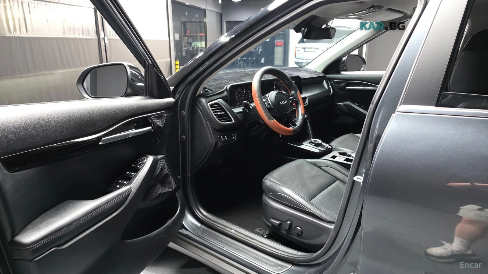 Kia Seltos 1.6T* GRAVITY* КОЖА* ПОДГРЕВ* ОБДУХВАНЕ* 360* , снимка 9 - Автомобили и джипове - 56008689