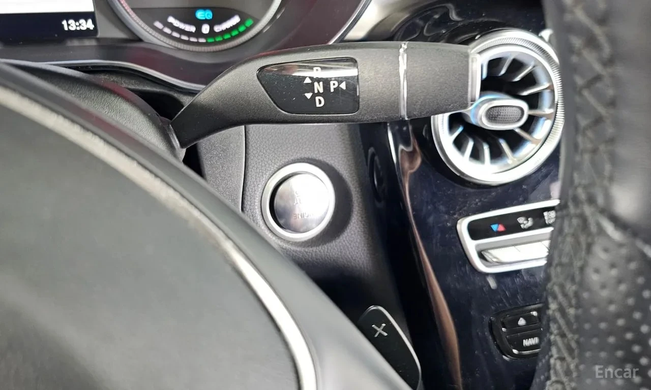 Mercedes-Benz GLC 350e| ПАМЕТ| 360| BURMESTER| DIS| HUD| , снимка 9 - Автомобили и джипове - 56115408