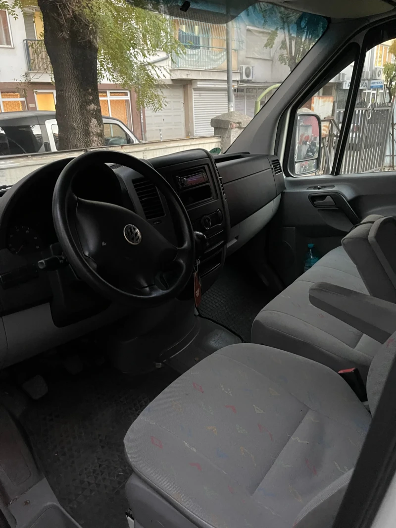 VW Crafter, снимка 14 - Бусове и автобуси - 47819141