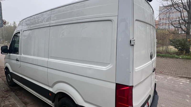 VW Crafter, снимка 4 - Бусове и автобуси - 52394028