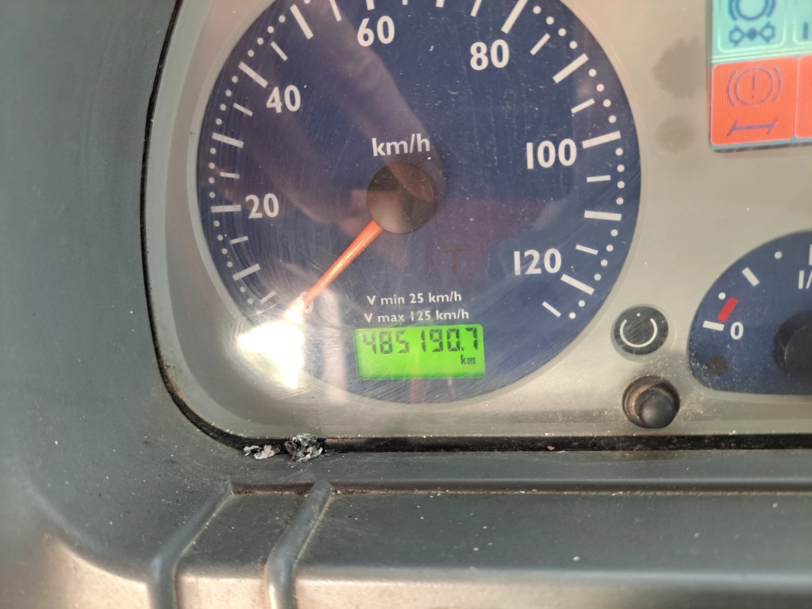 Iveco Stralis | Mobile.bg   13