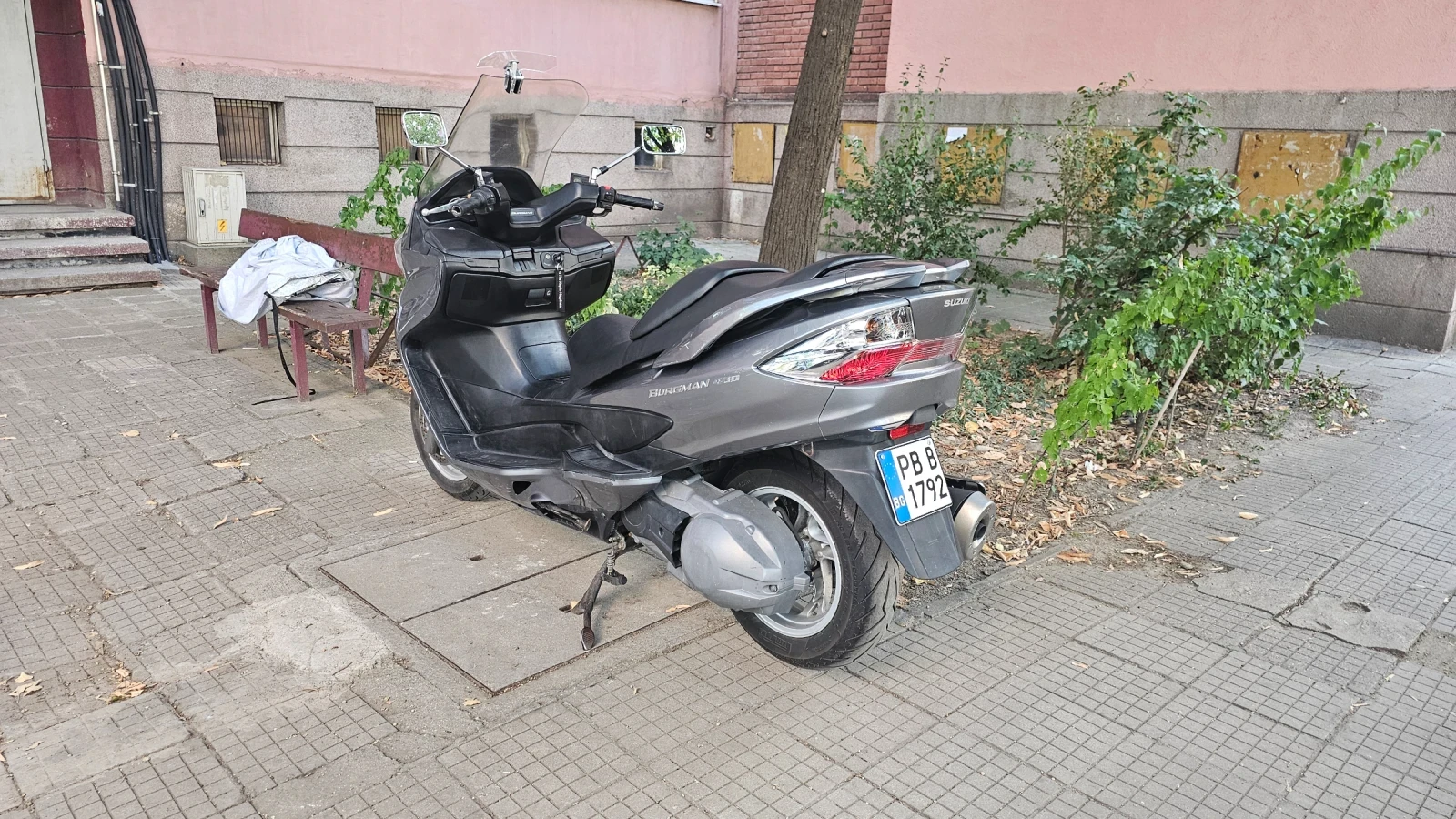 Suzuki Burgman 400 - изображение 4