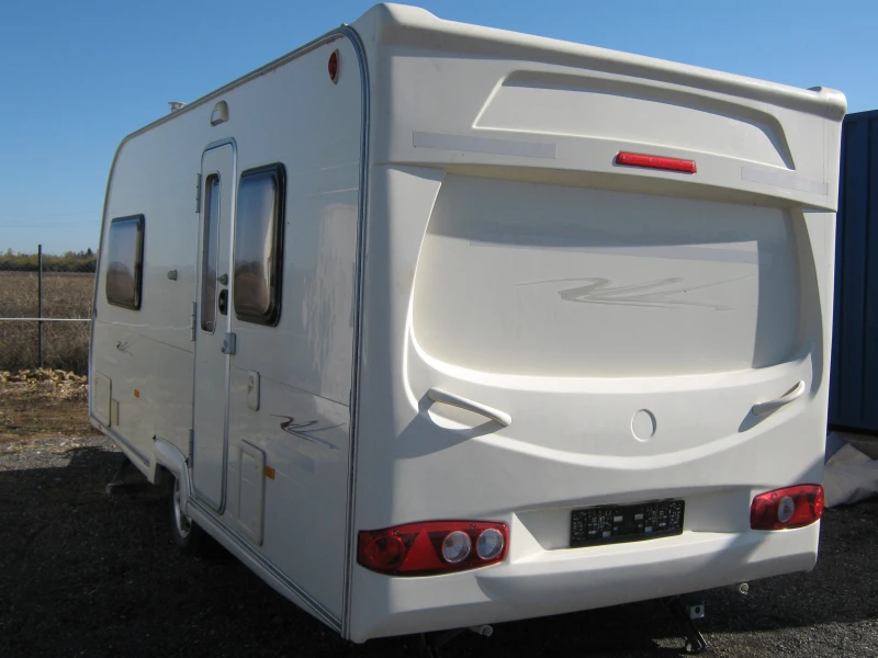 Каравана Hobby, снимка 4 - Каравани и кемпери - 52266444