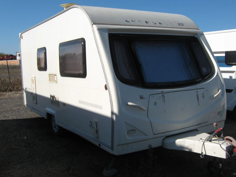 Каравана Hobby, снимка 2 - Каравани и кемпери - 52266444