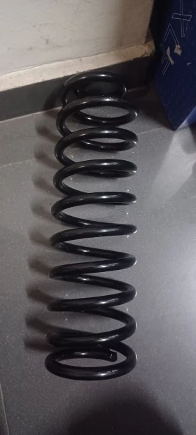 Задна пружина за vw passat 2 комби, снимка 1