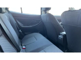 Toyota Yaris Cross 1.5H Light, снимка 16