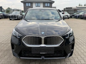 BMW iX2 eDrive20 LED Navi Leather, снимка 2