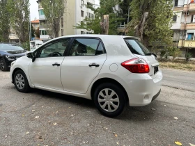 Toyota Auris 1.33 vvt-i Facelift, снимка 9