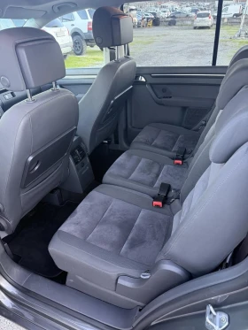 VW Touran 7 места 2.0TDI DSG 106. Хил км, снимка 8
