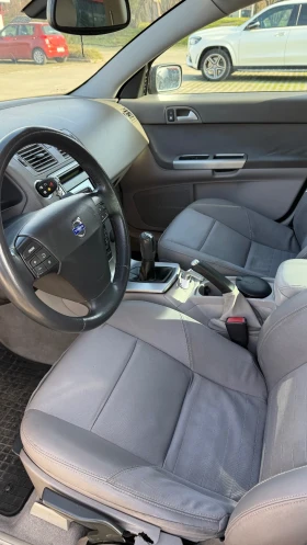 Volvo S40, снимка 7 - Автомобили и джипове - 53688168