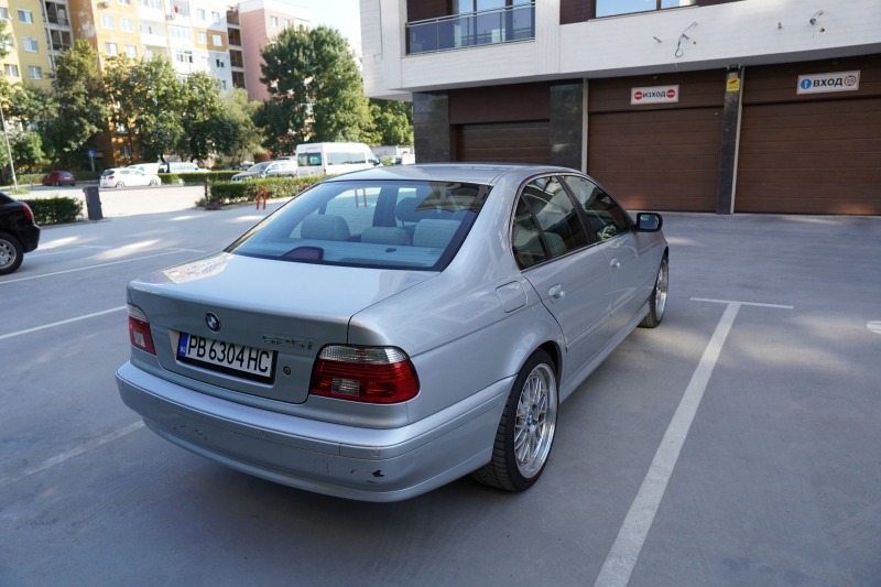 BMW 525 I, снимка 3 - Автомобили и джипове - 46485643