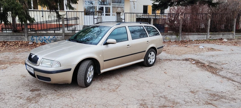 Skoda Octavia, снимка 1 - Автомобили и джипове - 47373286