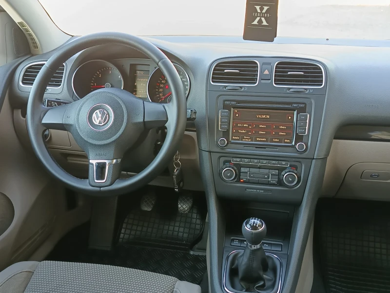 VW Golf 2.0TDI* CR* 110HP, снимка 8 - Автомобили и джипове - 47395863