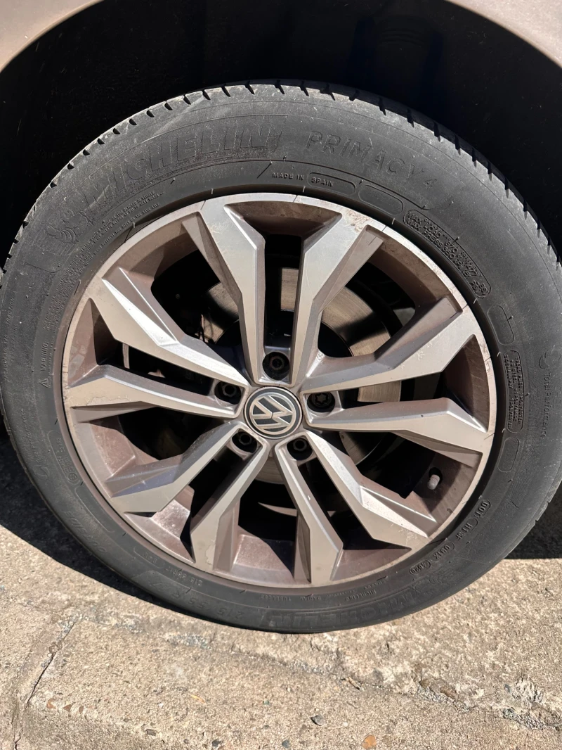 VW Golf 1.6tdi dsg, снимка 11 - Автомобили и джипове - 51899815