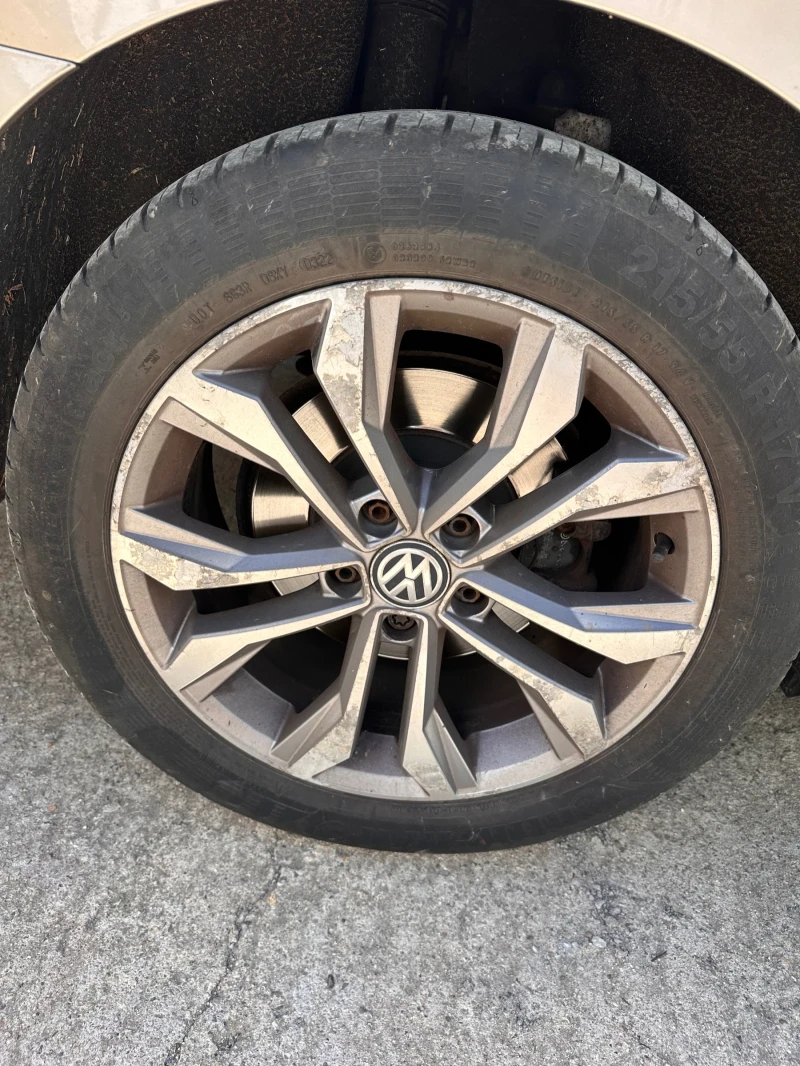 VW Golf 1.6tdi dsg, снимка 14 - Автомобили и джипове - 51899815