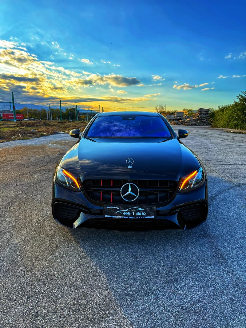 Mercedes-Benz E 220 * FULL AMG* 9G-TRONIC* EXCLUSIVE* DIGITAL* , снимка 2 - Автомобили и джипове - 52191033