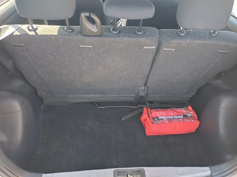 Toyota Yaris, снимка 9 - Автомобили и джипове - 52266807
