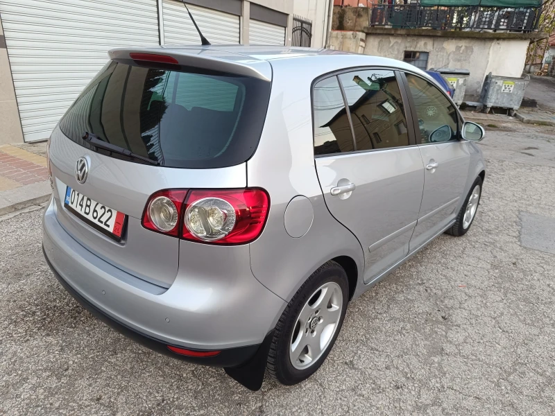 VW Golf Plus 1.6i 102к.с. , снимка 4 - Автомобили и джипове - 52589801