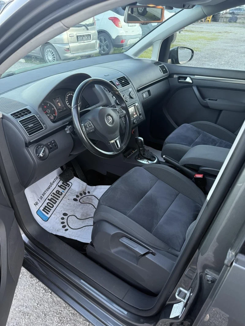 VW Touran 7 места 2.0TDI DSG 106. Хил км, снимка 7 - Автомобили и джипове - 52815188