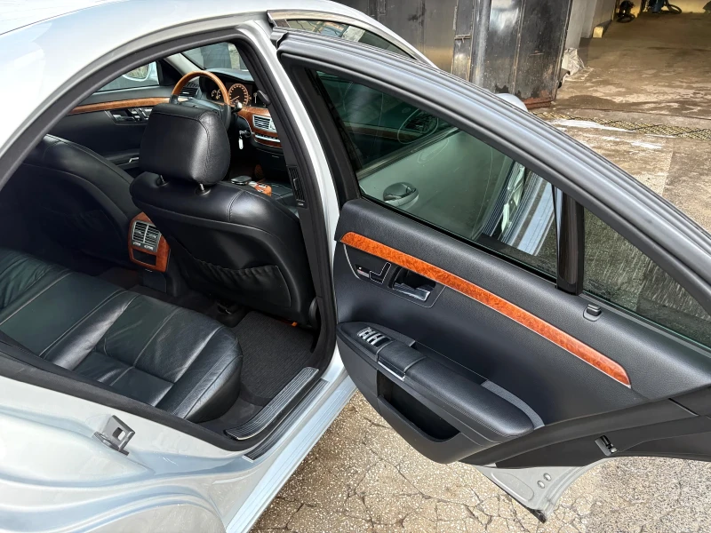 Mercedes-Benz S 320 3.2 CDI ТОП СЪСТОЯНИЕ, снимка 12 - Автомобили и джипове - 53125733