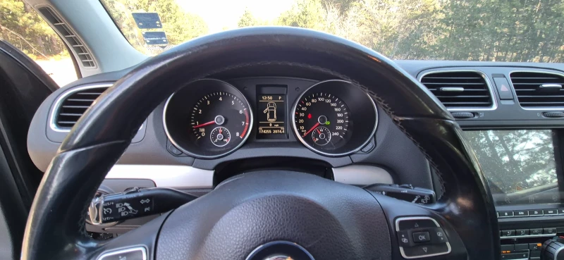 VW Golf High Line, снимка 5 - Автомобили и джипове - 53140273