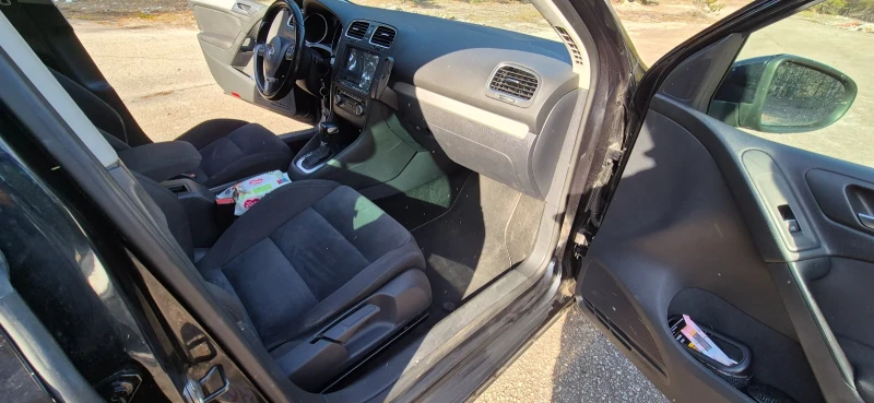 VW Golf High Line, снимка 8 - Автомобили и джипове - 53140273