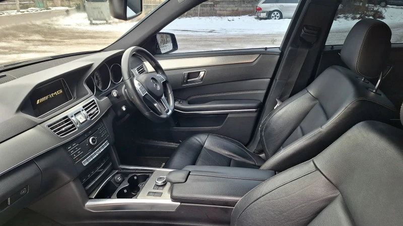 Mercedes-Benz E 220 AMG NightEdition , снимка 17 - Автомобили и джипове - 53206641