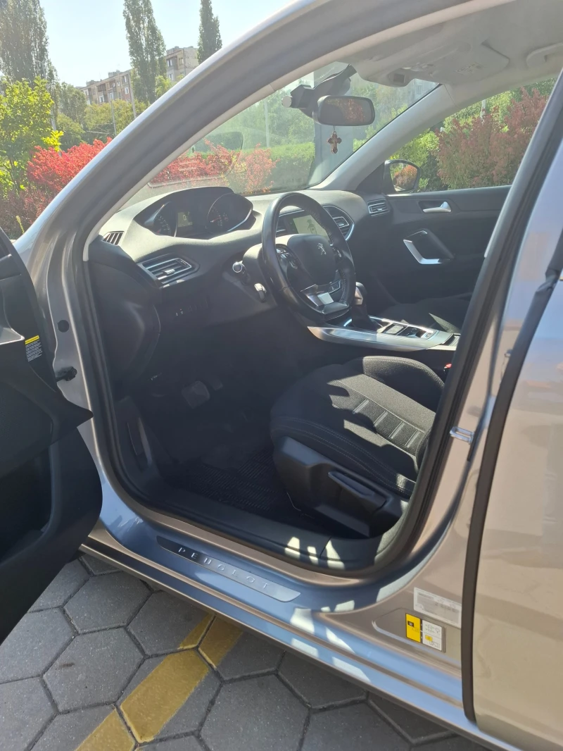 Peugeot 308 T9, снимка 9 - Автомобили и джипове - 53395863