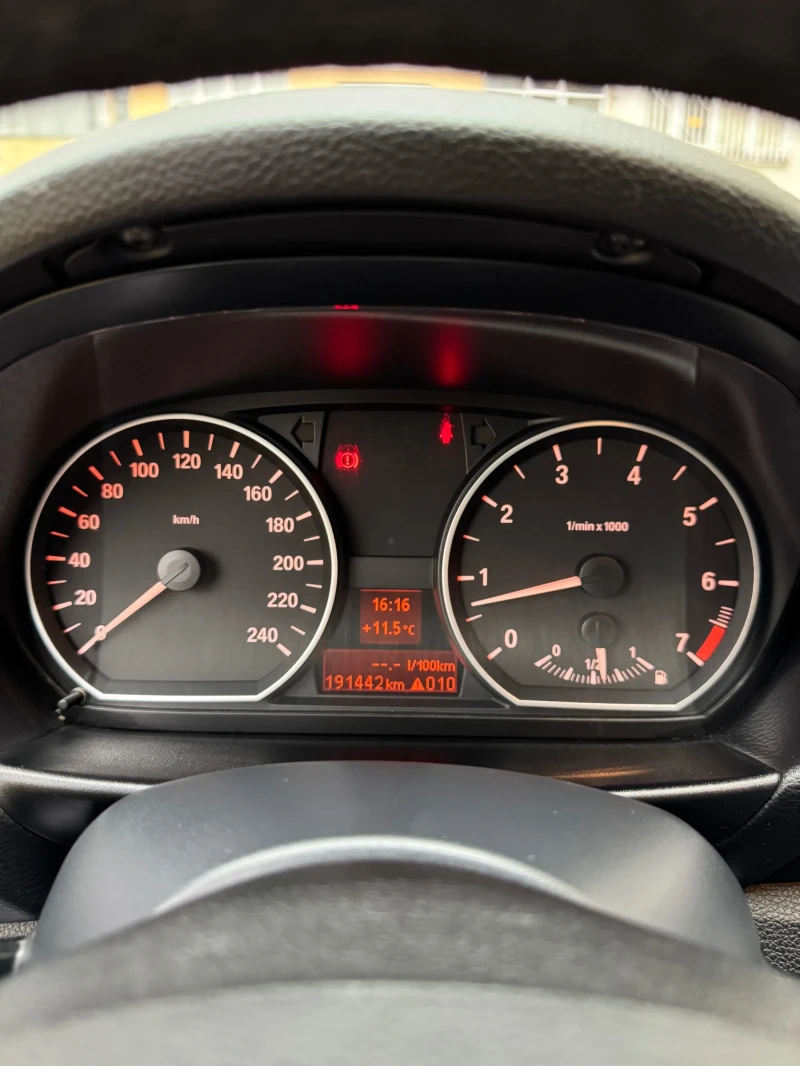 BMW 116, снимка 5 - Автомобили и джипове - 53500171