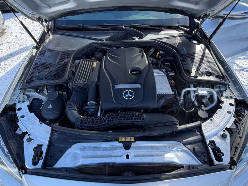 Mercedes-Benz C 300 4MATIC* АвтоКредит* (Цена до БГ) , снимка 14 - Автомобили и джипове - 53572396