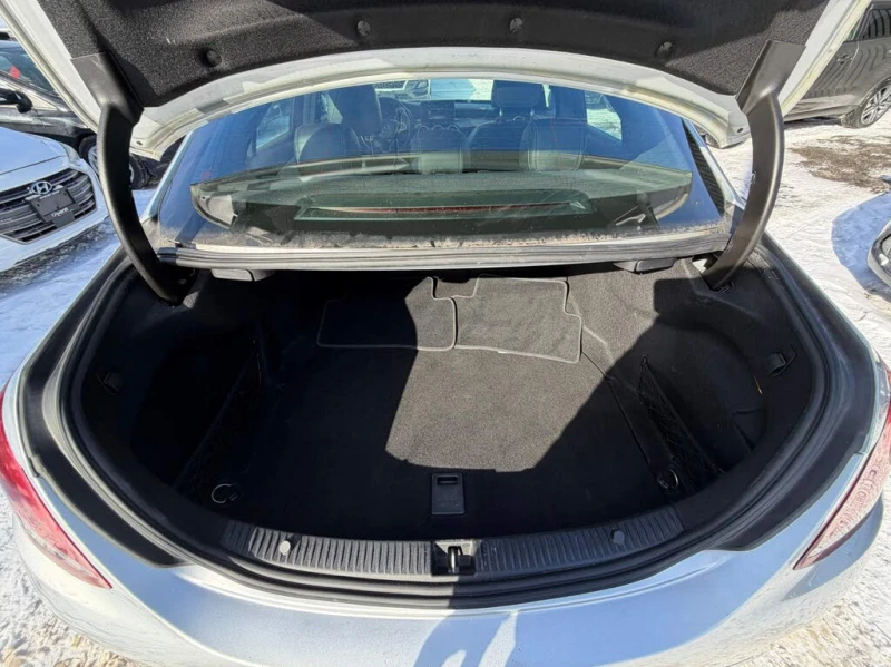 Mercedes-Benz C 300 4MATIC* АвтоКредит* (Цена до БГ) , снимка 10 - Автомобили и джипове - 53572396