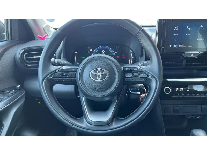 Toyota Yaris Cross 1.5H Light, снимка 12 - Автомобили и джипове - 53982205