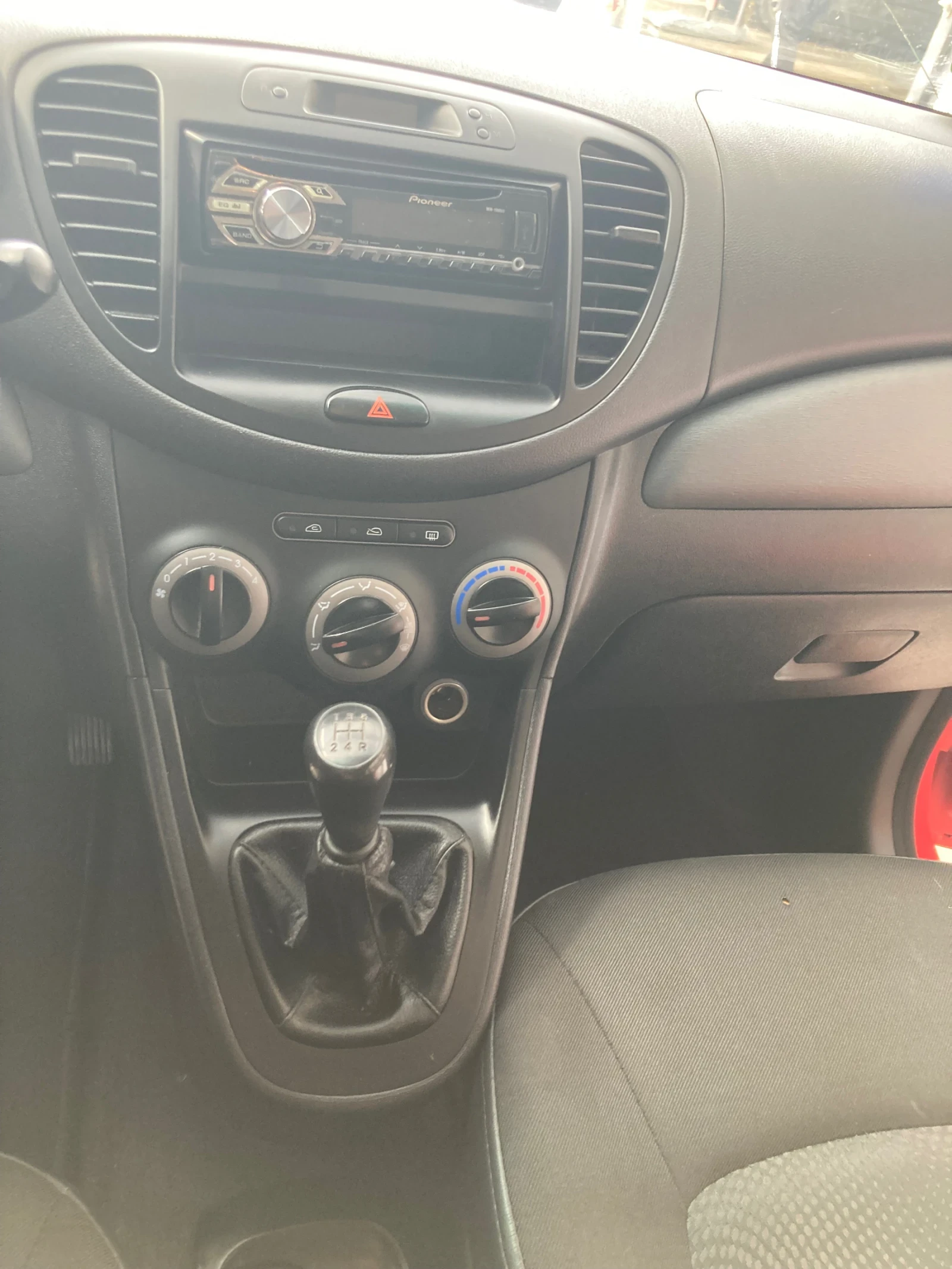 Hyundai I10 1.2 бензин  - изображение 4
