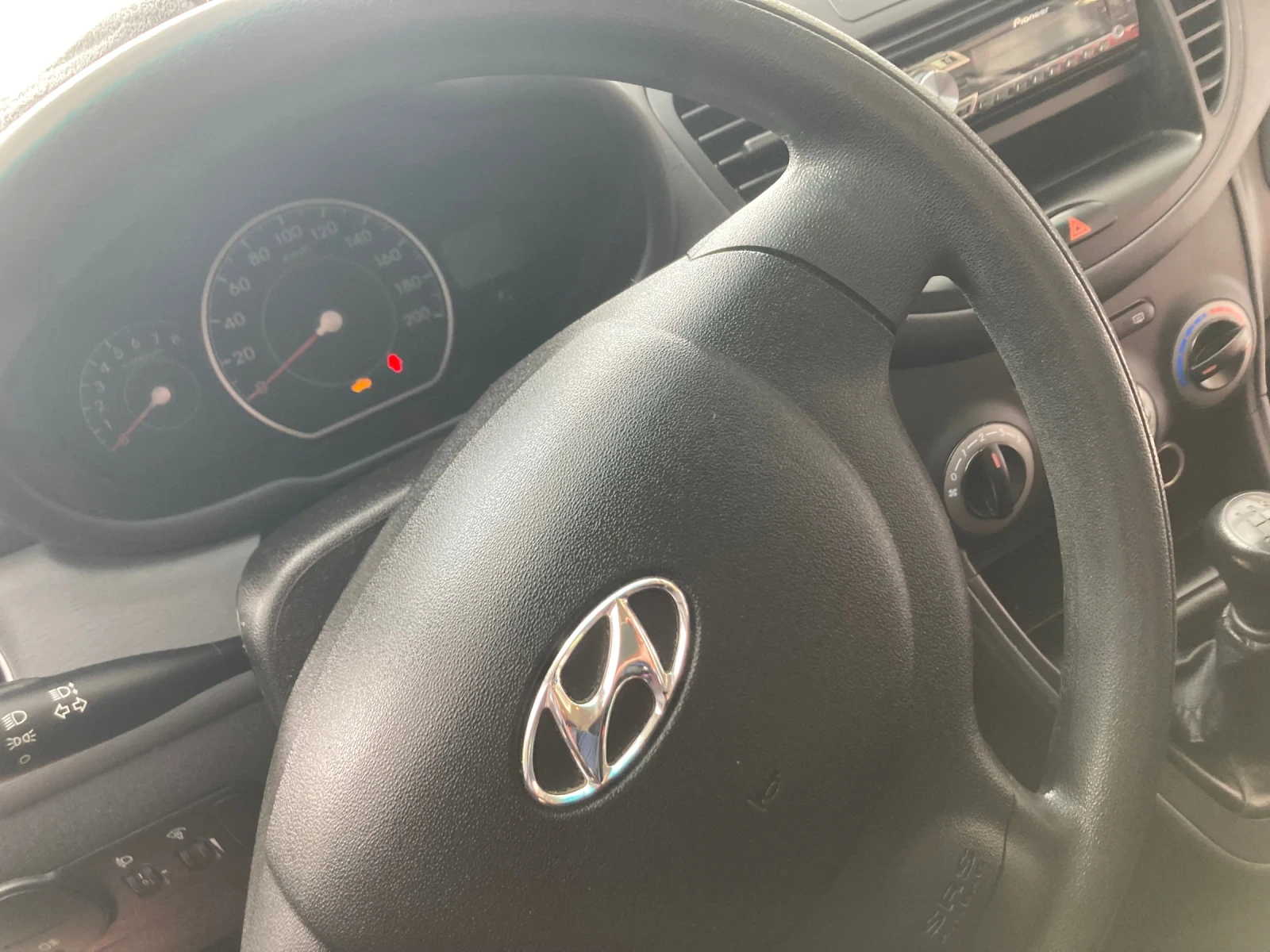 Hyundai I10 1.2 бензин  - изображение 5