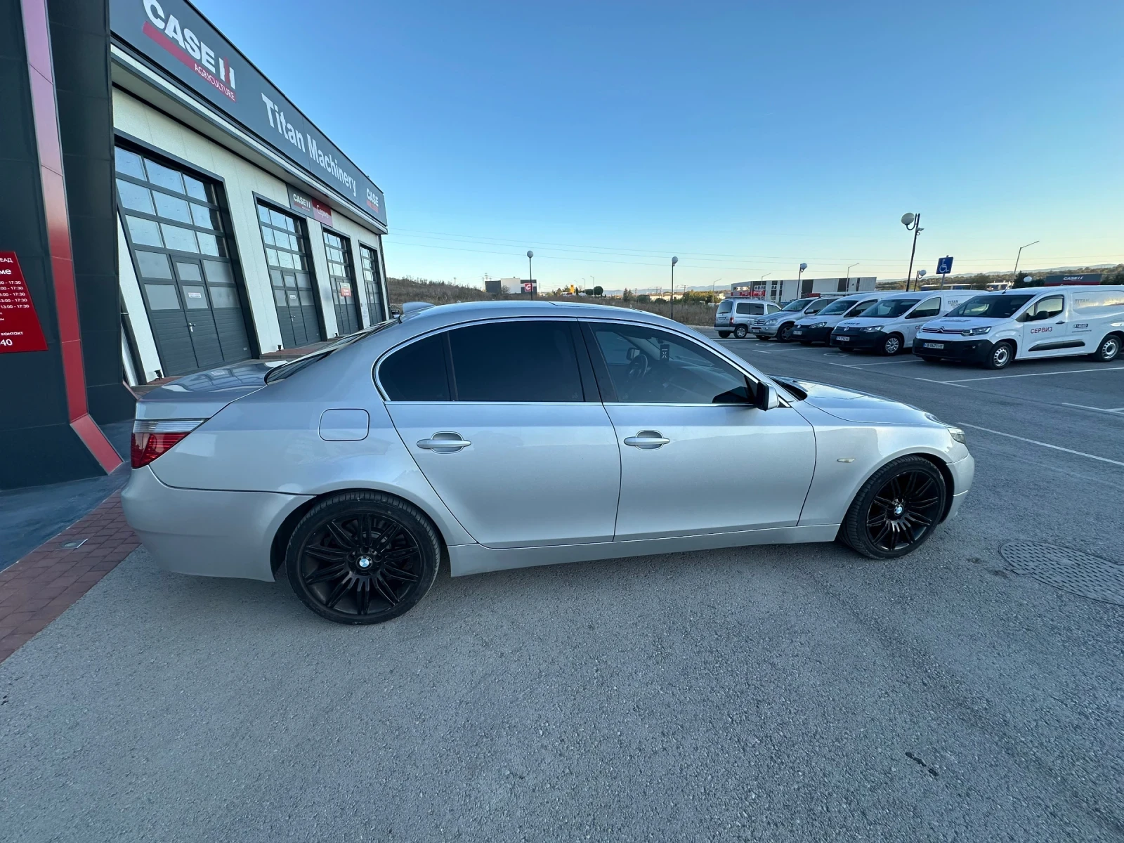 BMW 525 525i - изображение 6