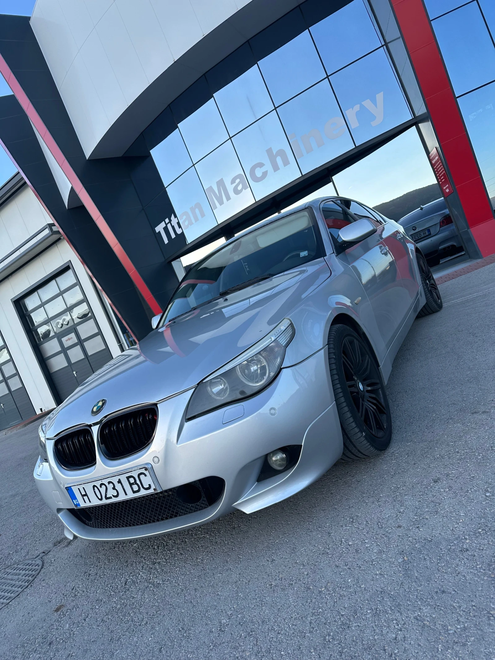 BMW 525 525i - изображение 3